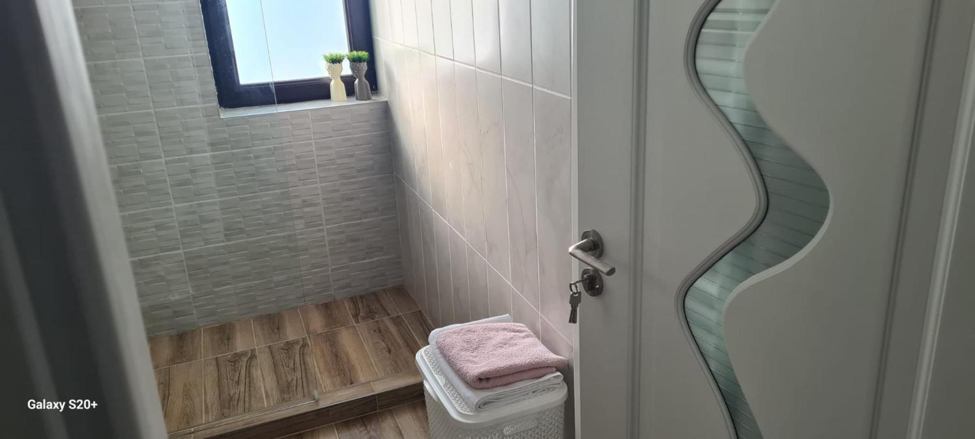 Râmnicu VâlceaApartament Lucian公寓 外观 照片